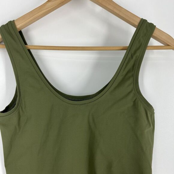 Spanx Tank Top Size Medium Womens Green The Get Moving Fitted Cropped Scoop Neck - Picture 5 of 7